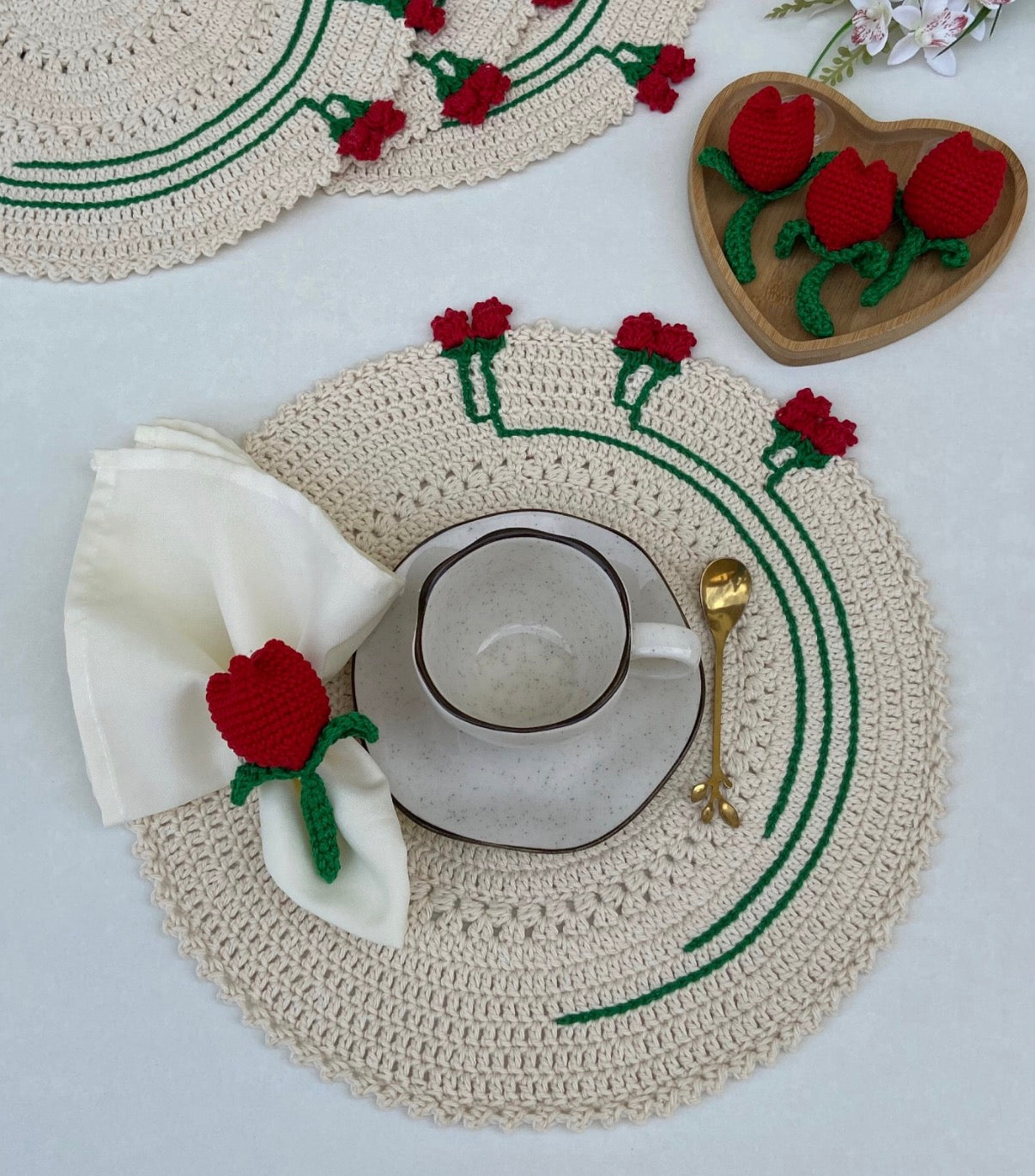 AMERICANO TULIPAS LUXO