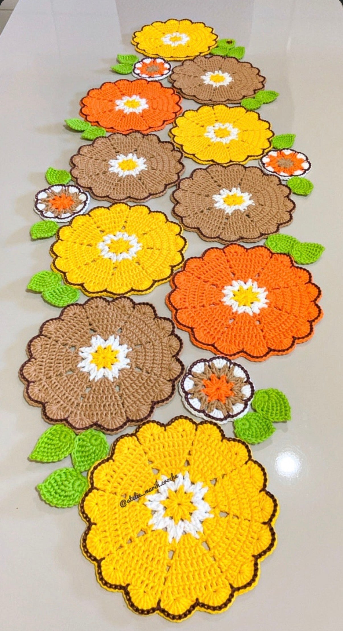 TRILHO DE MESA PRIMAVERA